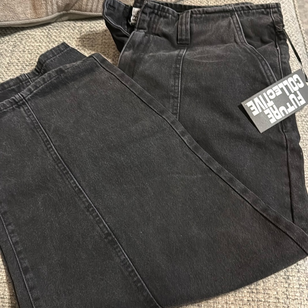 NWT washed black denim jeans